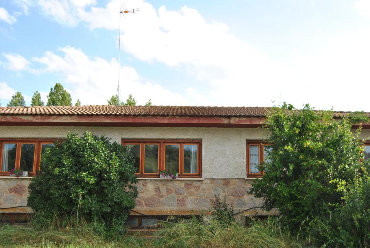 Finca Arroyo Del Valle San Andrés del Rabanedo 外观 照片