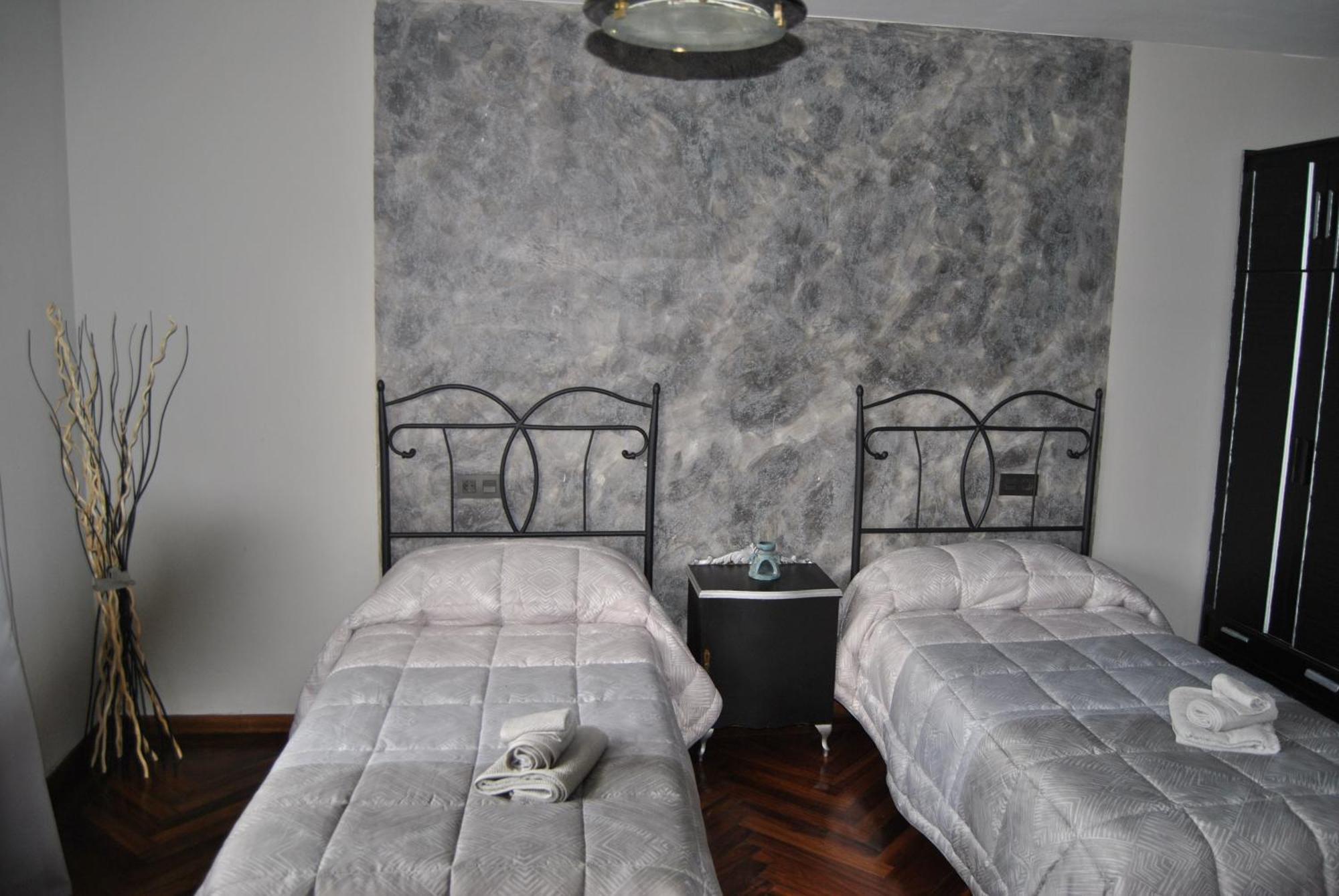 Finca Arroyo Del Valle San Andrés del Rabanedo 外观 照片
